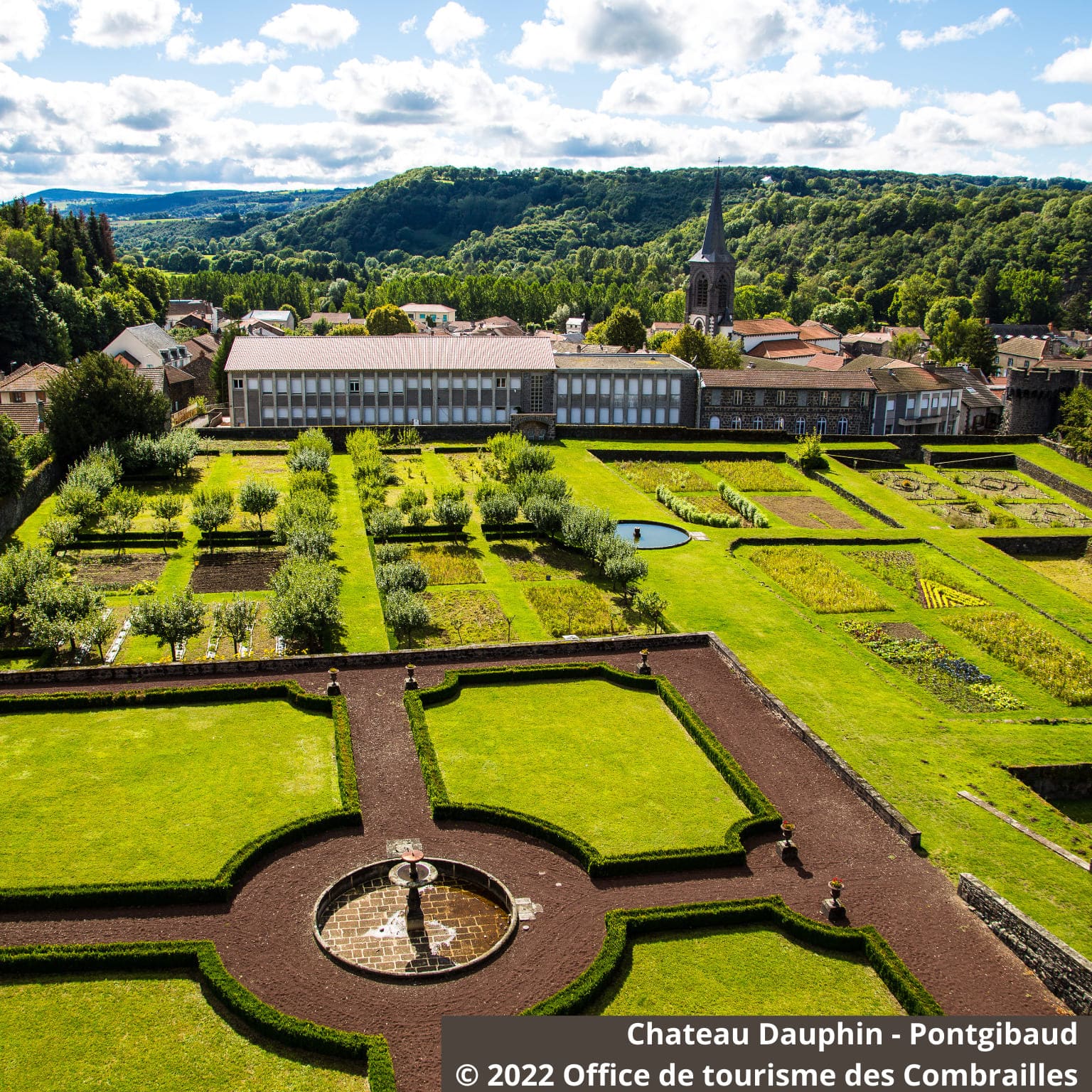 Château Dauphin - Pontgibaud 2